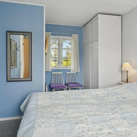 Holiday home Ingobert - 50m From The Sea In Ne Jutland By Interhome *