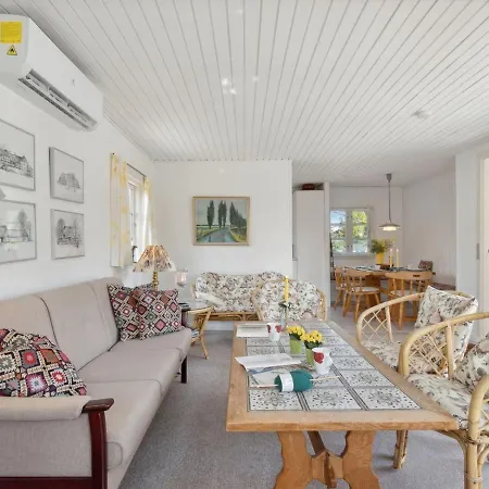 Casa de Férias Ingobert - 50m From The Sea In Ne Jutland By Interhome