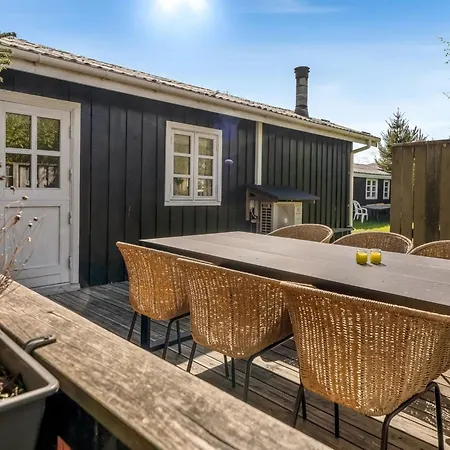 Ingobert - 50m From The Sea In Ne Jutland By Interhome * Hals