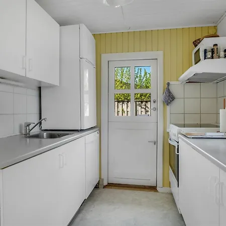 Ingobert - 50m From The Sea By Interhome Feriehus