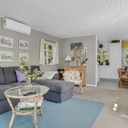 Ingobert - 50m From The Sea By Interhome Feriehus *